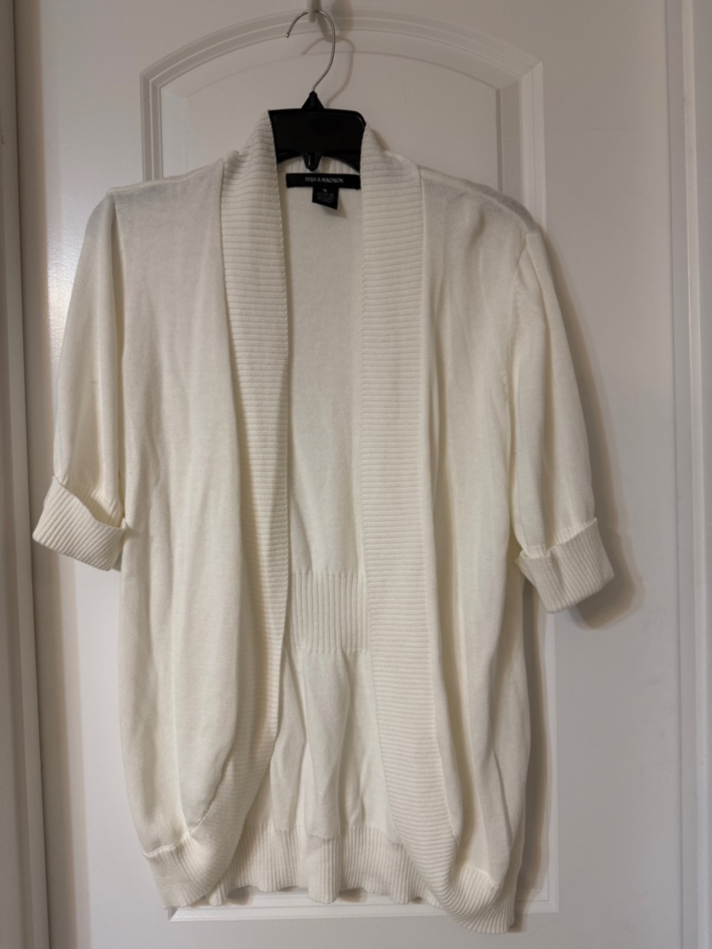 89th & Madison Cream Open-Front Short-Sleeve Cardigan